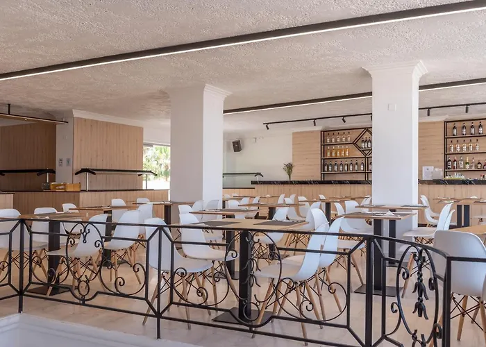Azure Mare Hotel (Adults Only)